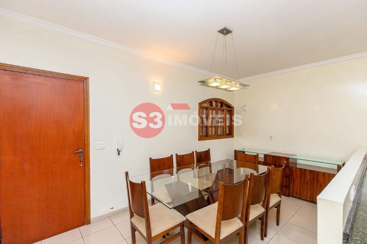 Casa à venda com 2 quartos, 136m² - Foto 11