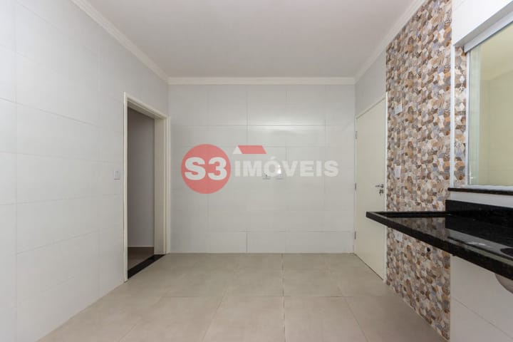 Casa à venda com 3 quartos, 85m² - Foto 7