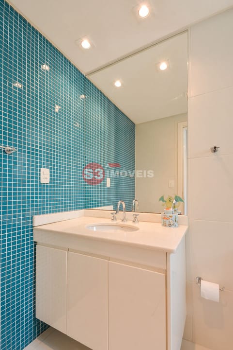 Apartamento à venda com 3 quartos, 188m² - Foto 31