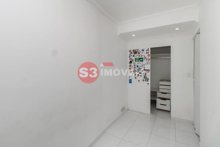 Casa à venda com 4 quartos, 170m² - Foto 18