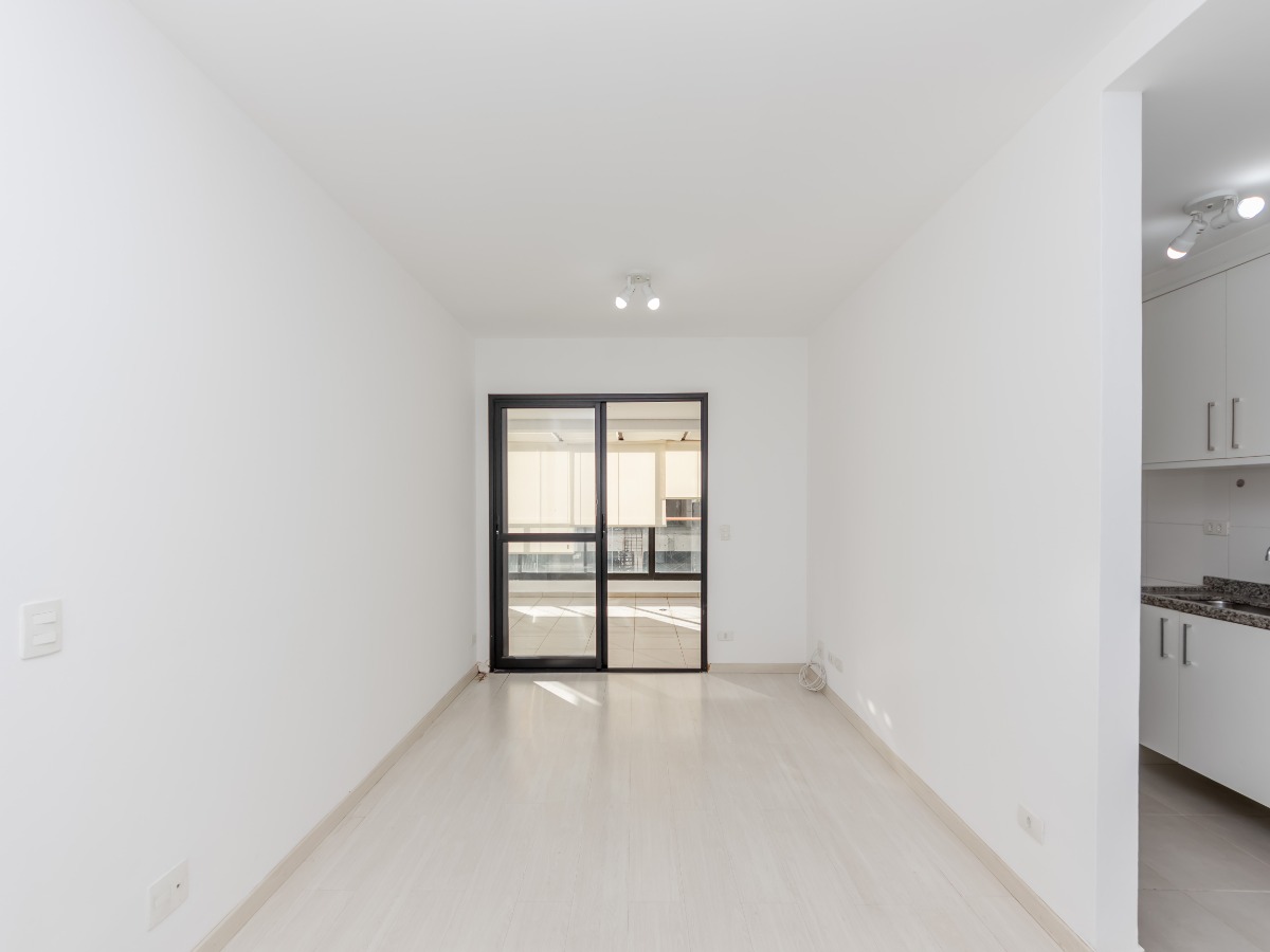 Apartamento à venda com 1 quarto, 61m² - Foto 3