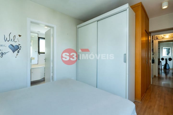 Apartamento à venda com 3 quartos, 107m² - Foto 22