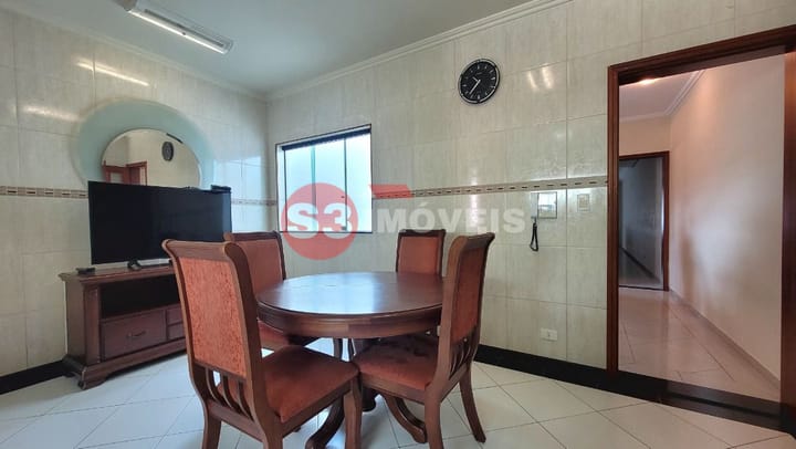 Casa à venda com 3 quartos, 294m² - Foto 15