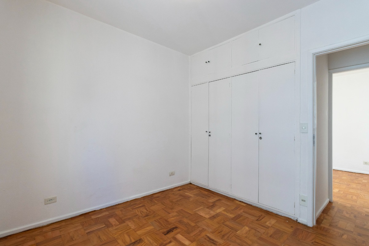 Apartamento à venda com 2 quartos, 76m² - Foto 12