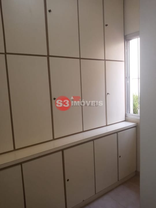 Casa à venda com 3 quartos, 240m² - Foto 35