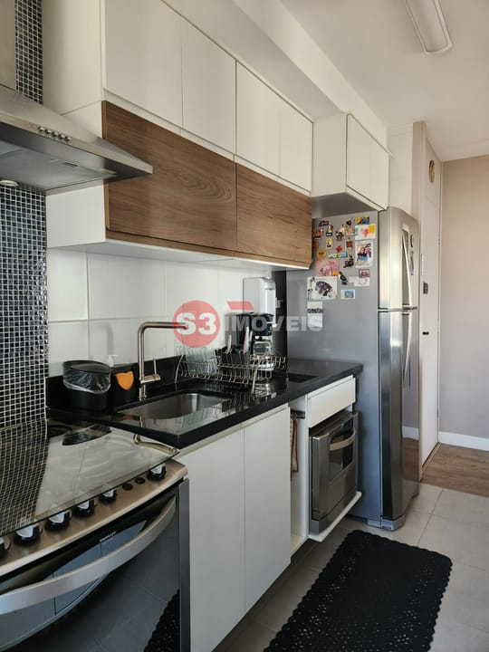 Apartamento à venda com 2 quartos, 69m² - Foto 11