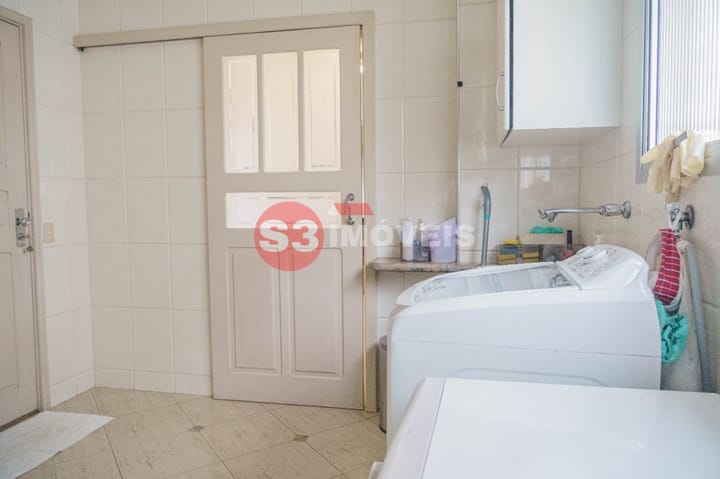 Apartamento à venda com 3 quartos, 207m² - Foto 18