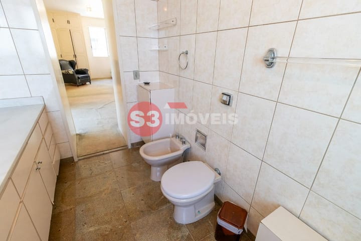 Apartamento à venda com 3 quartos, 227m² - Foto 28