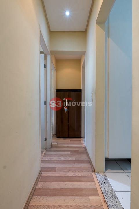 Apartamento à venda com 2 quartos, 54m² - Foto 32