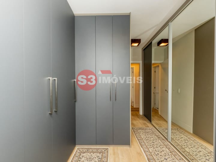 Apartamento à venda com 3 quartos, 150m² - Foto 7