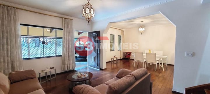 Casa à venda com 4 quartos, 200m² - Foto 5