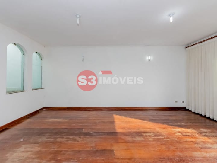 Casa à venda com 3 quartos, 250m² - Foto 5