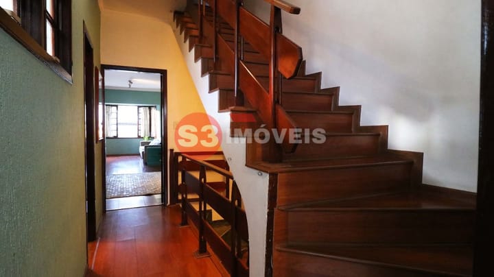 Casa à venda com 3 quartos, 350m² - Foto 17