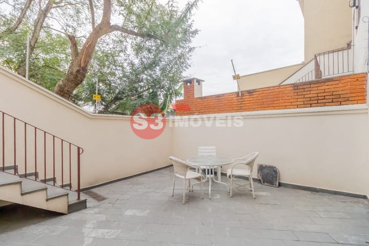 Casa à venda com 3 quartos, 273m² - Foto 17