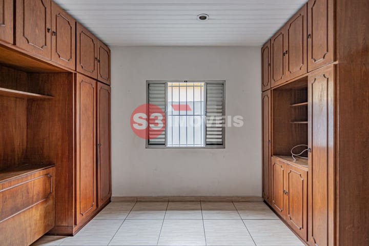 Casa à venda com 4 quartos, 200m² - Foto 20