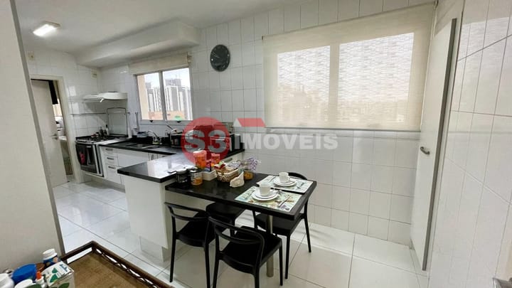 Apartamento à venda com 3 quartos, 170m² - Foto 21