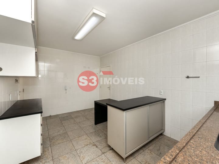 Apartamento à venda com 3 quartos, 117m² - Foto 28