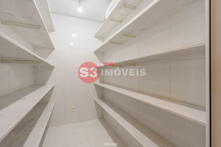 Casa de Condomínio à venda com 4 quartos, 520m² - Foto 45