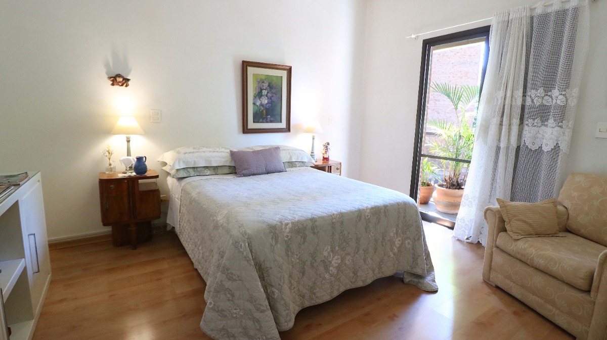 Apartamento à venda com 3 quartos, 200m² - Foto 23