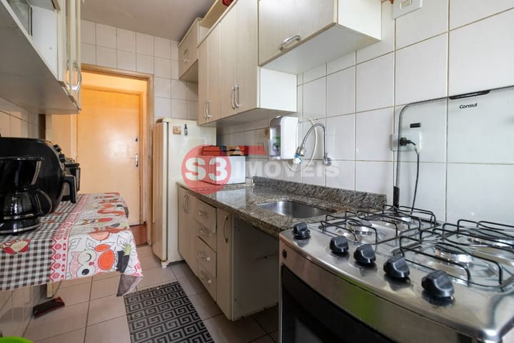 Apartamento à venda com 3 quartos, 61m² - Foto 15