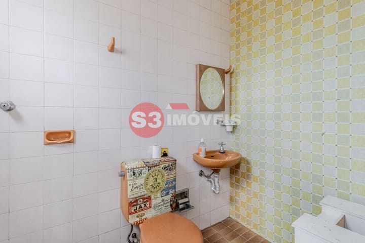 Casa à venda com 5 quartos, 200m² - Foto 24