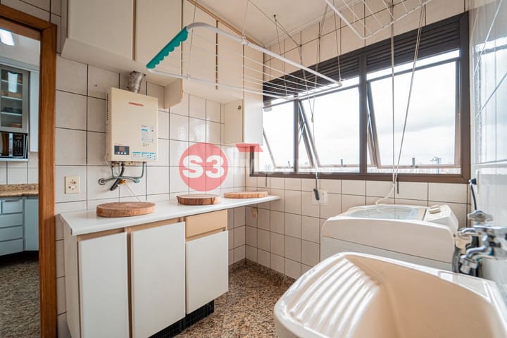 Apartamento à venda com 3 quartos, 139m² - Foto 50