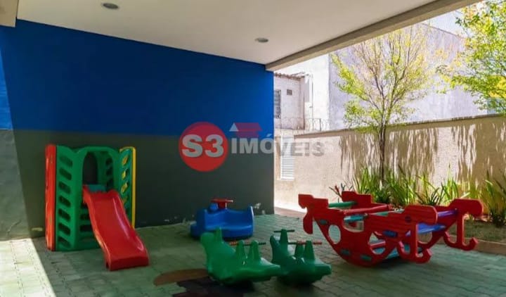 Apartamento à venda com 2 quartos, 67m² - Foto 30