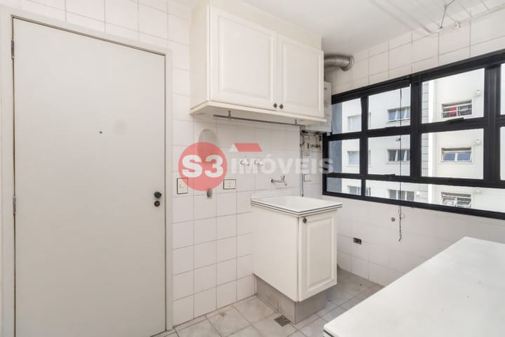 Apartamento à venda com 3 quartos, 136m² - Foto 31