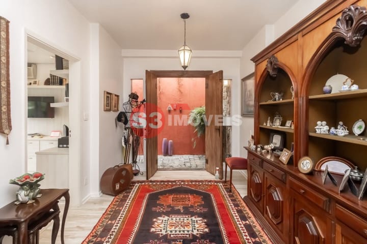 Casa à venda com 3 quartos, 300m² - Foto 5