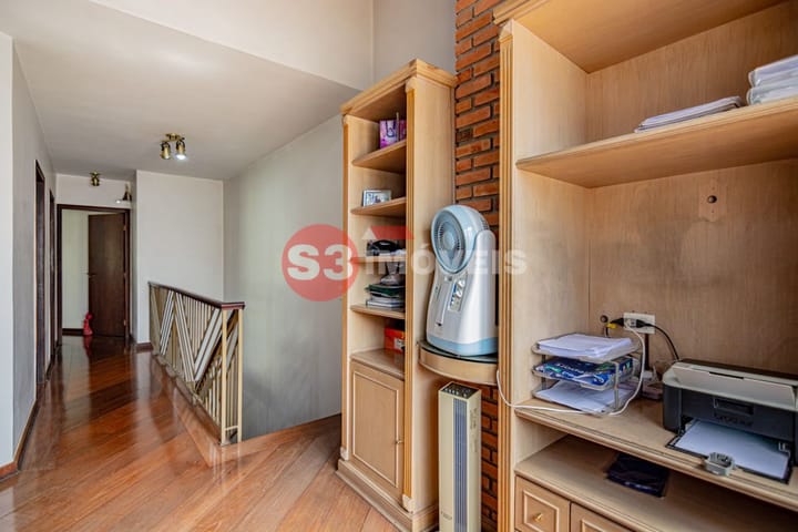 Casa à venda com 3 quartos, 250m² - Foto 23