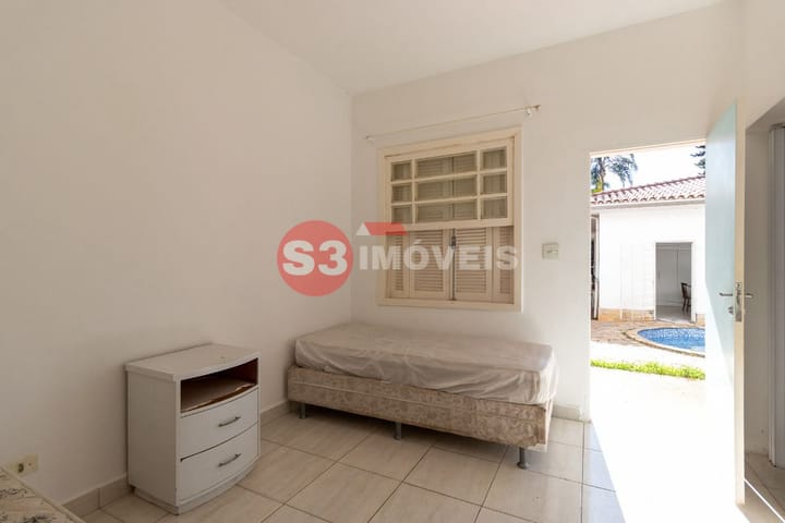 Casa à venda com 3 quartos, 280m² - Foto 30