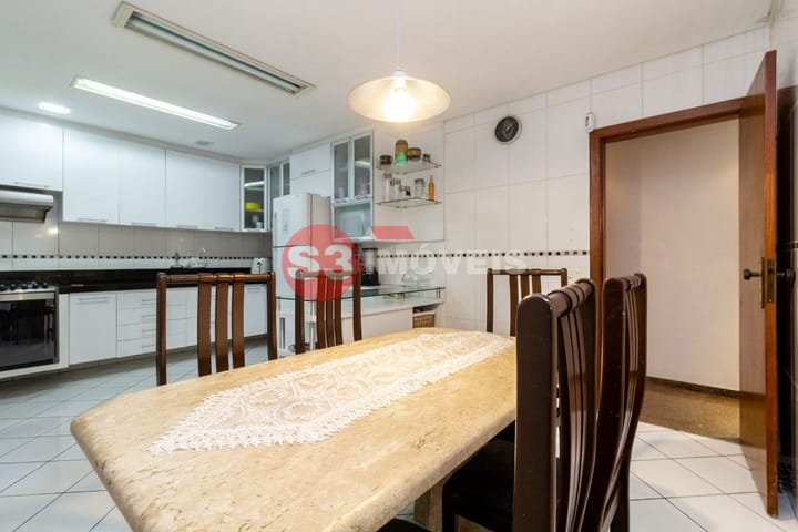 Casa à venda com 3 quartos, 230m² - Foto 35