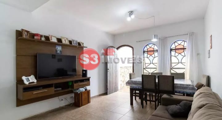 Casa à venda com 2 quartos, 120m² - Foto 6