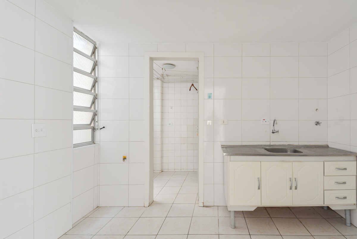 Apartamento à venda com 2 quartos, 75m² - Foto 13