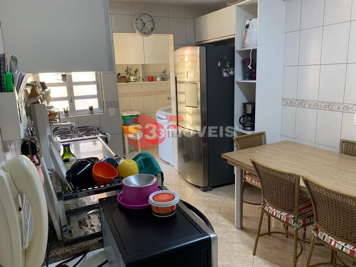 Casa à venda com 2 quartos, 100m² - Foto 23