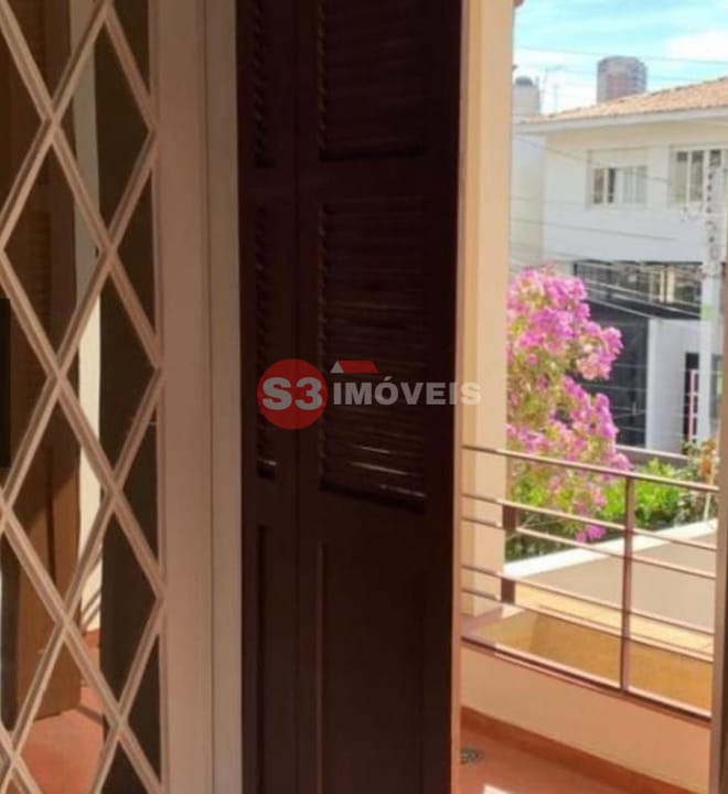 Casa à venda com 3 quartos, 180m² - Foto 11