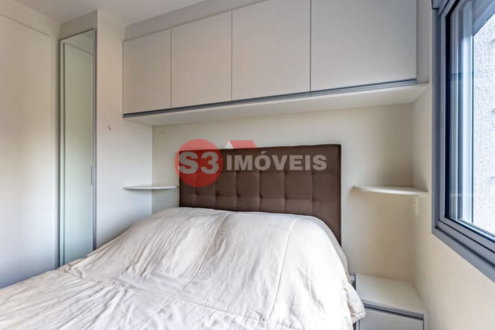 Apartamento à venda com 2 quartos, 65m² - Foto 18