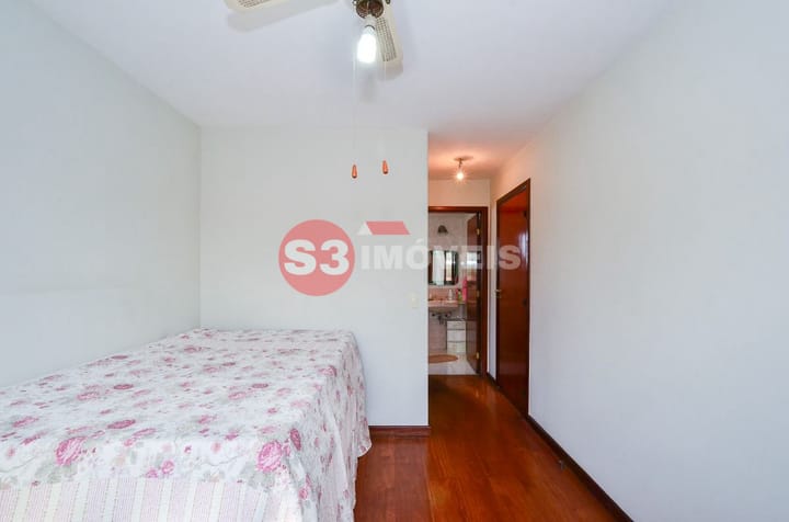 Casa à venda com 4 quartos, 422m² - Foto 12