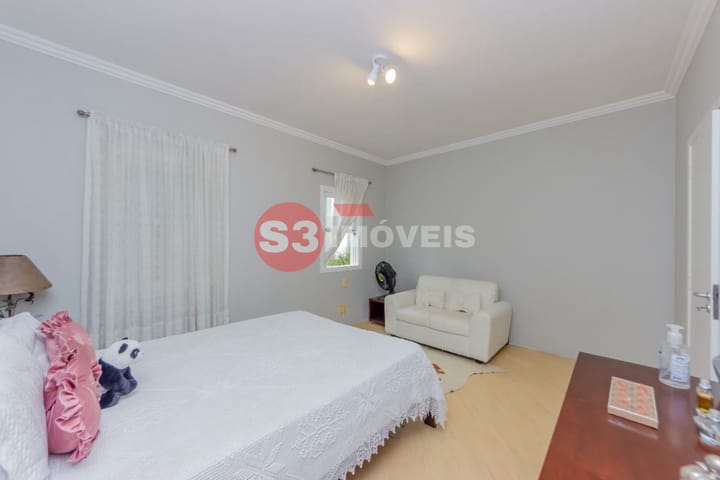 Casa à venda com 3 quartos, 300m² - Foto 21