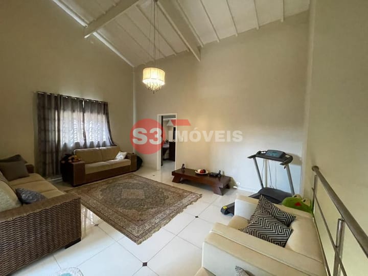 Casa à venda com 4 quartos, 220m² - Foto 9