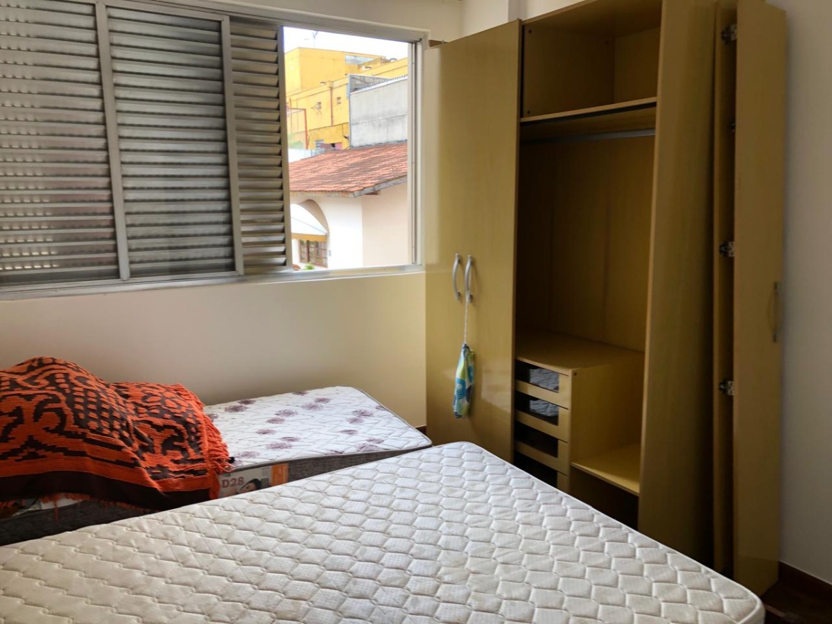 Apartamento à venda com 2 quartos, 80m² - Foto 11