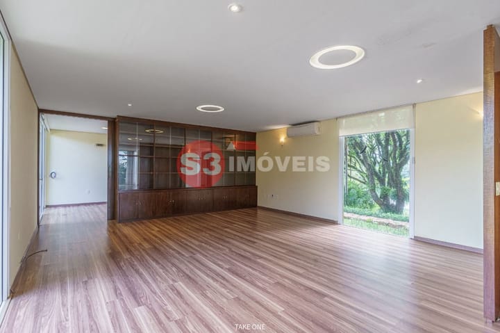 Casa de Condomínio à venda com 4 quartos, 520m² - Foto 11