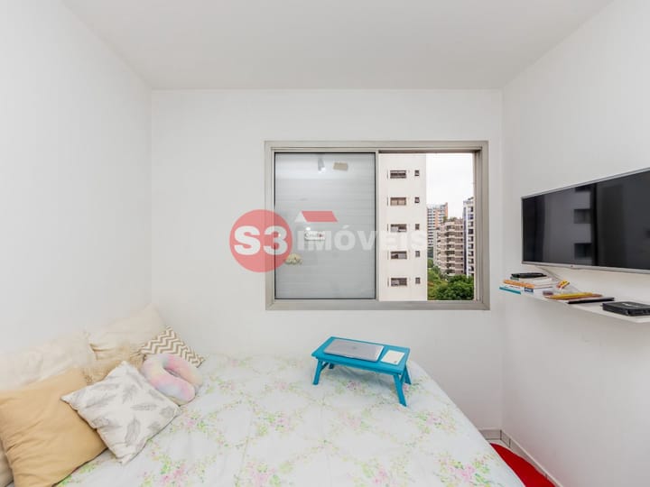 Apartamento à venda com 3 quartos, 77m² - Foto 18