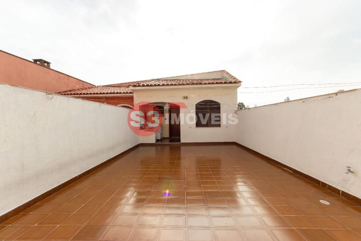 Casa à venda com 3 quartos, 215m² - Foto 8