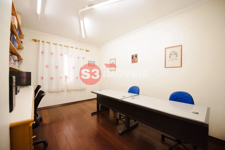 Casa à venda com 5 quartos, 310m² - Foto 16