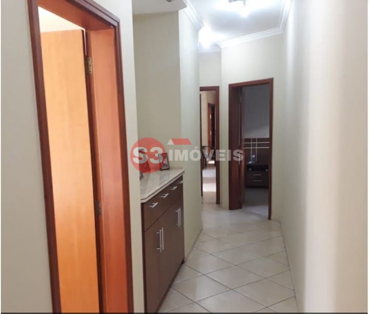 Casa à venda com 3 quartos, 300m² - Foto 11