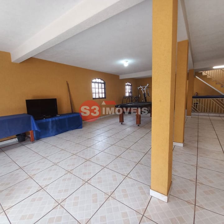 Casa à venda com 5 quartos, 336m² - Foto 22