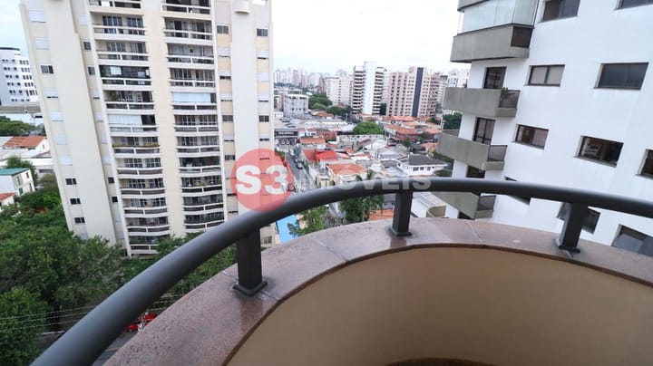 Apartamento à venda com 4 quartos, 227m² - Foto 43