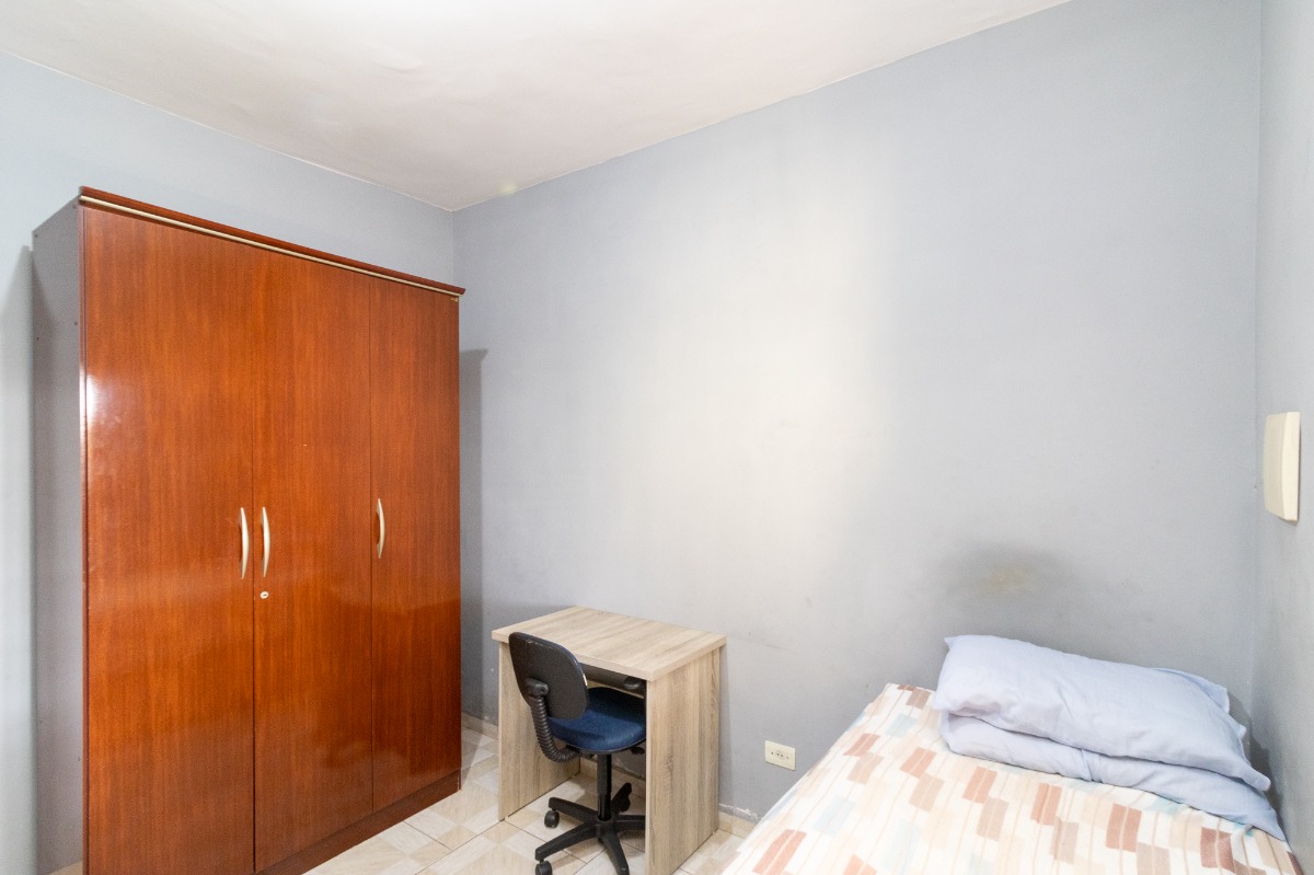 Casa à venda com 5 quartos, 217m² - Foto 13