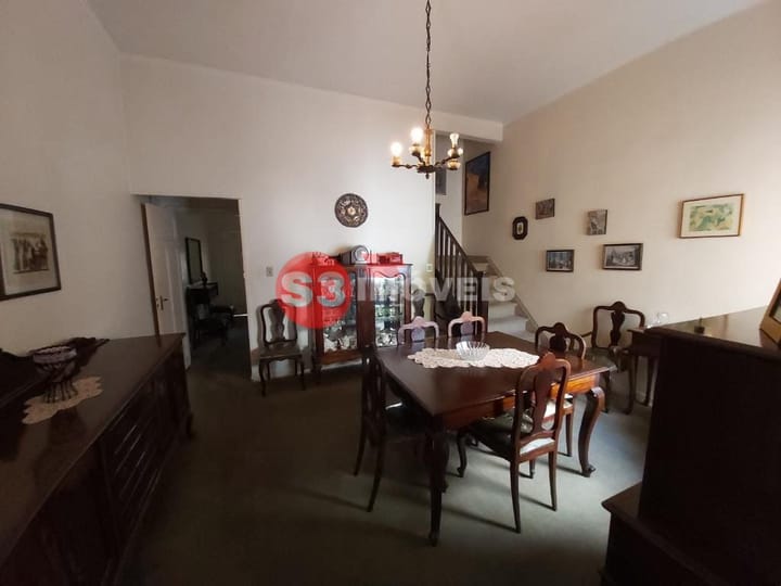 Casa à venda com 3 quartos, 220m² - Foto 15